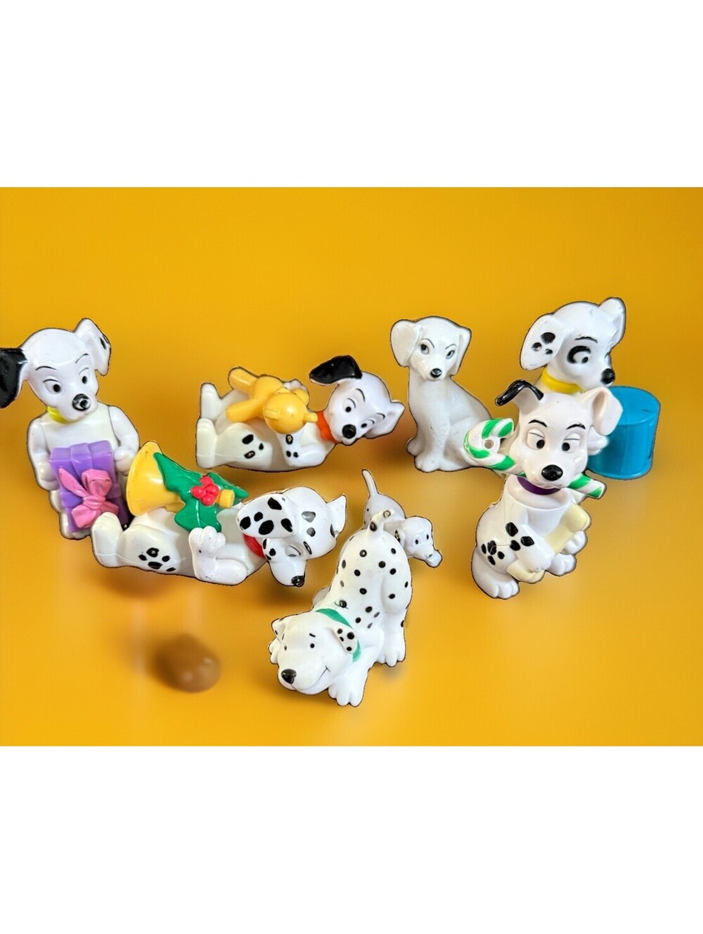 Disney 101 Dalmations McDonalds Happy Meal Toys Lot of 7 some scratch and stain